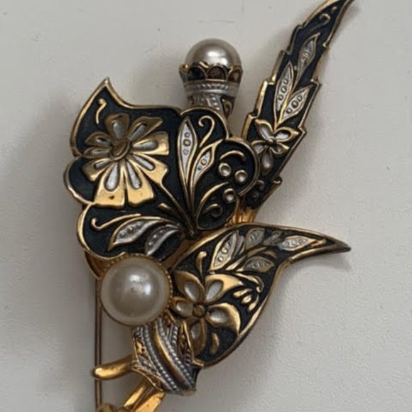 Damascene vintage toledoware style gold brooch - Picture 4 of 5